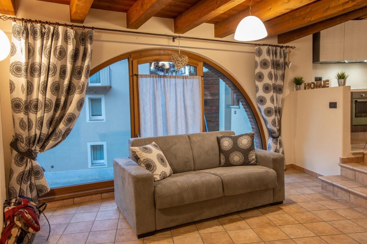 L'Atelier du Temps - Les Greniers Appartements Aoste Extérieur photo