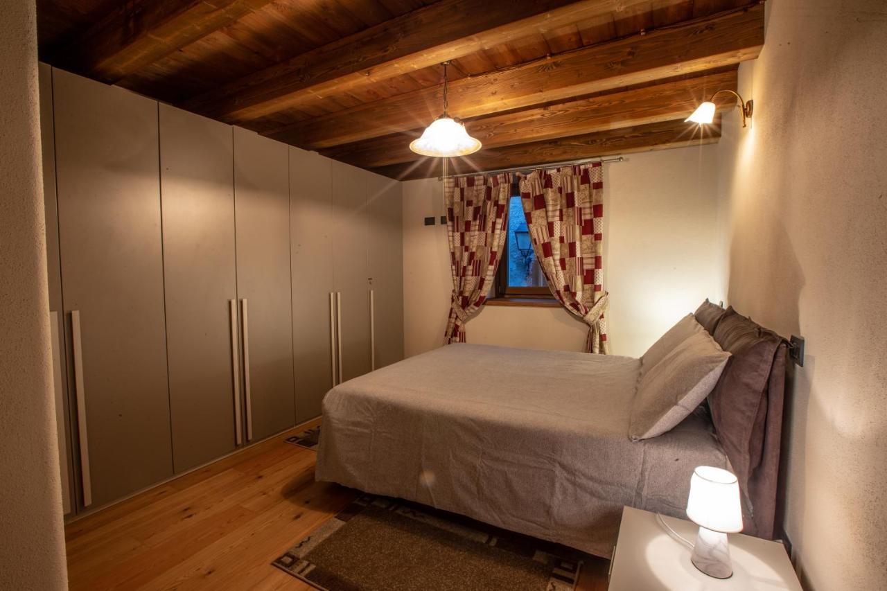 L'Atelier du Temps - Les Greniers Appartements Aoste Extérieur photo