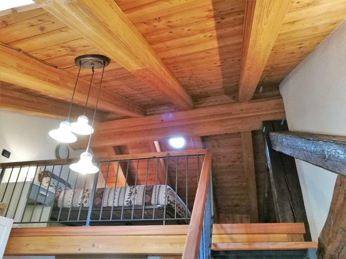 L'Atelier du Temps - Les Greniers Appartements Aoste Extérieur photo