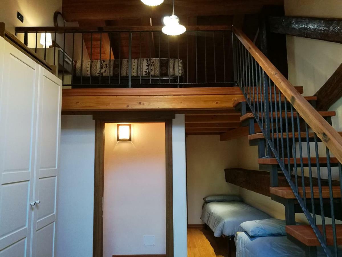 L'Atelier du Temps - Les Greniers Appartements Aoste Extérieur photo